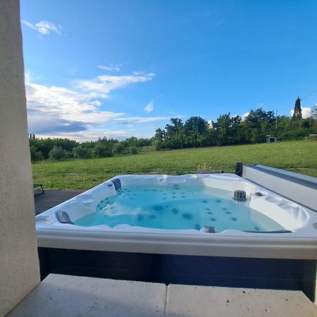 Gite De Charme Spa Privatif L'Oustau Di Tonin Malaucène Extérieur photo
